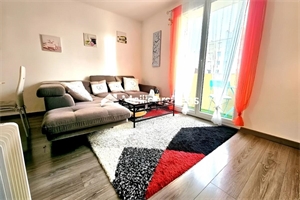 t3 à la vente -   13004  MARSEILLE, surface 58 m2 vente t3 - UBI456337439